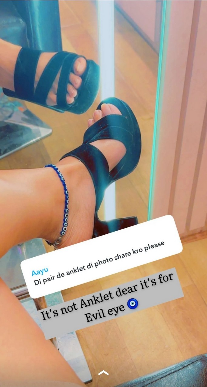 Neha Malik Feet